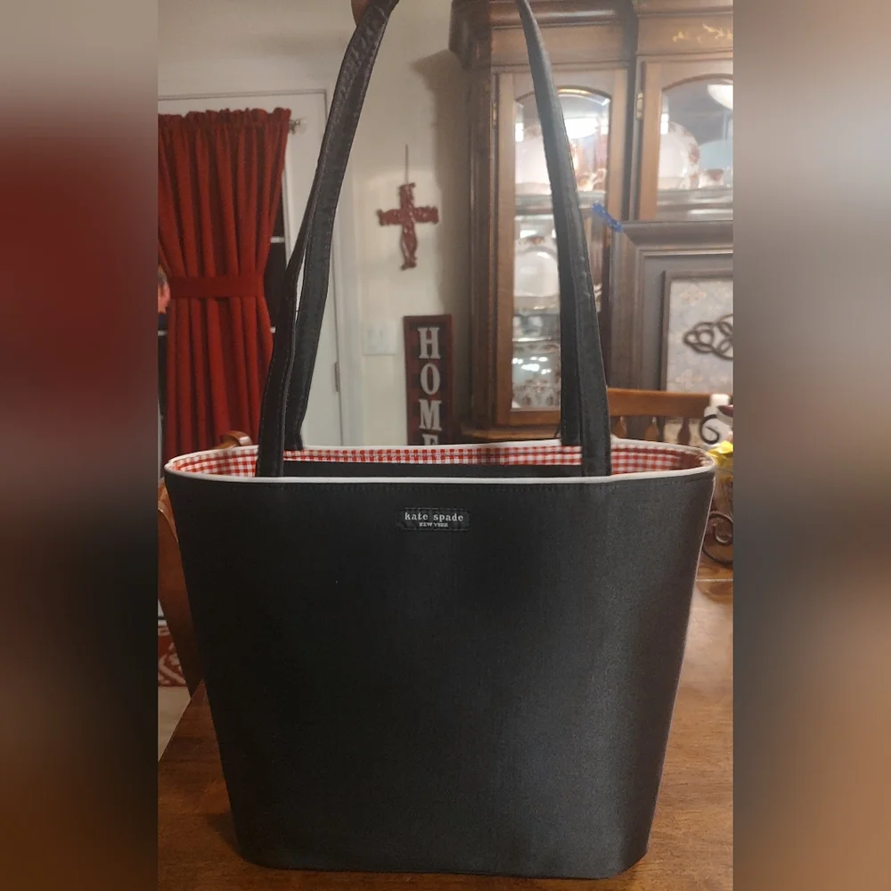 kate spade sleek kate